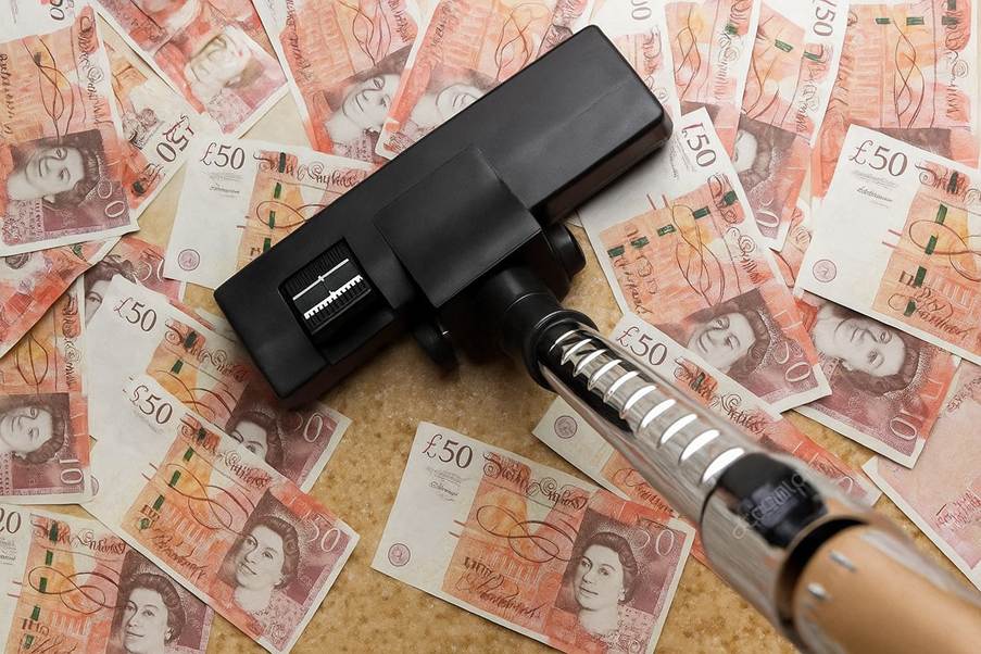 How Much Does A Cleaning Business Make A Month (UK)